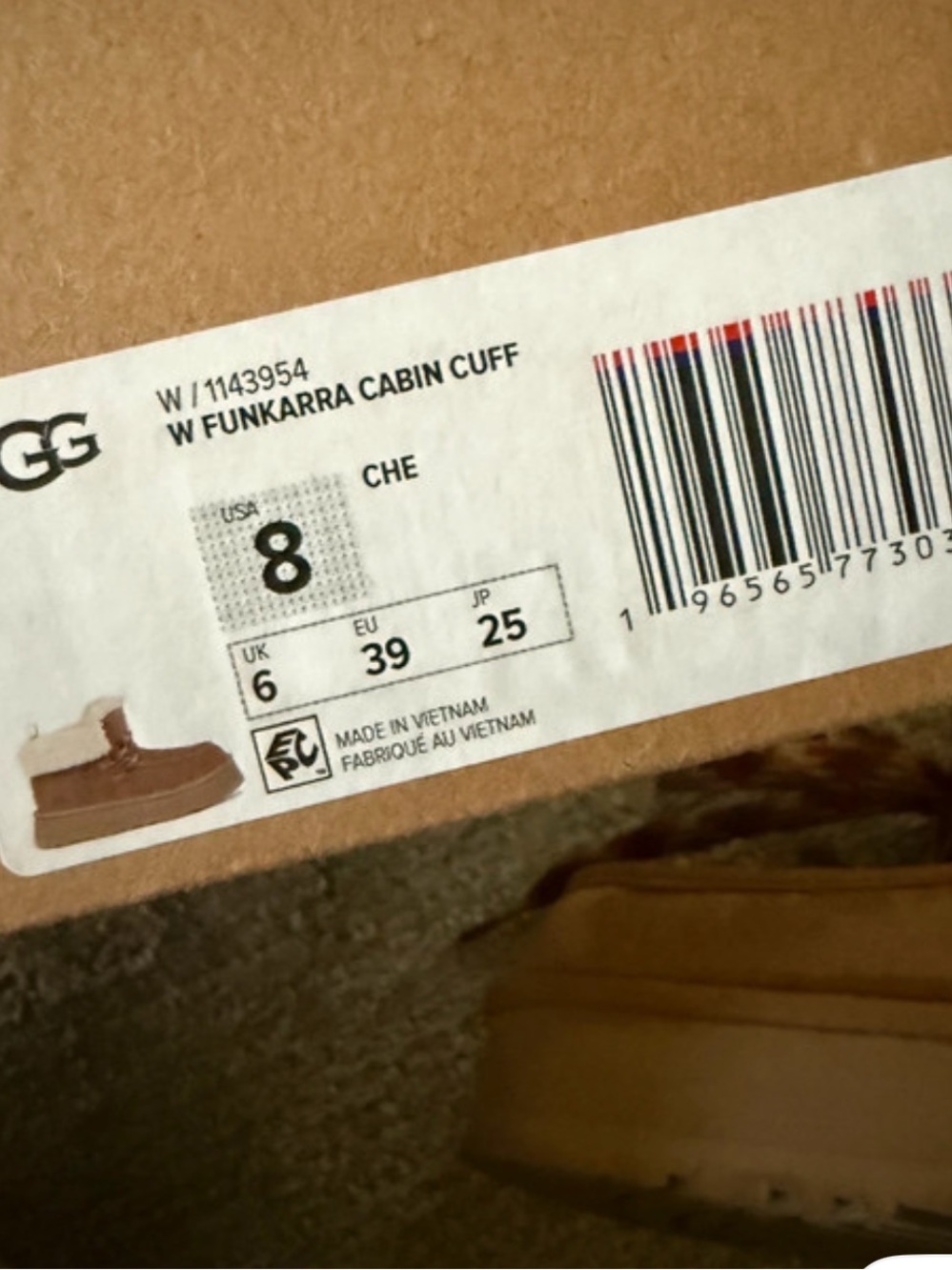 Women’s Ugg boots sz 8